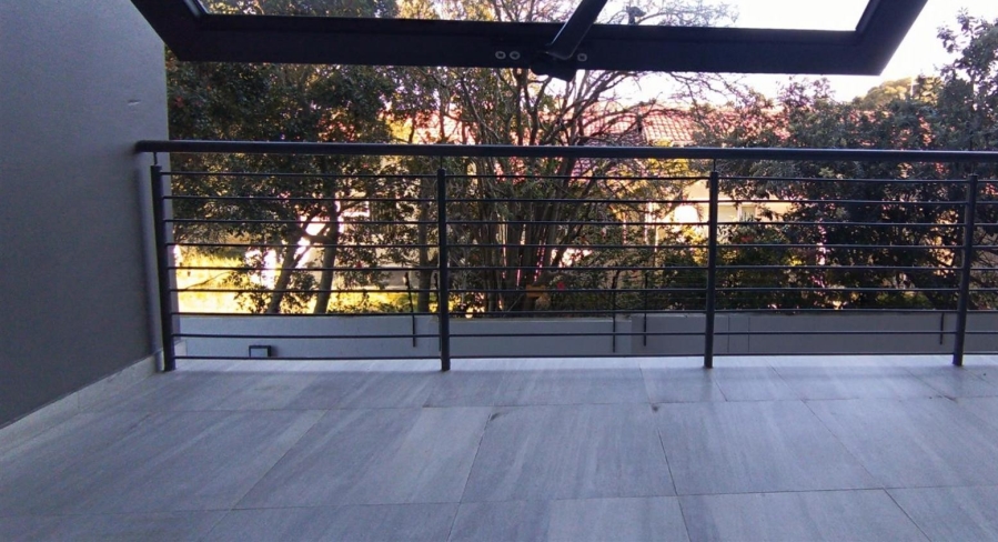 2 Bedroom Property for Sale in Table View Western Cape